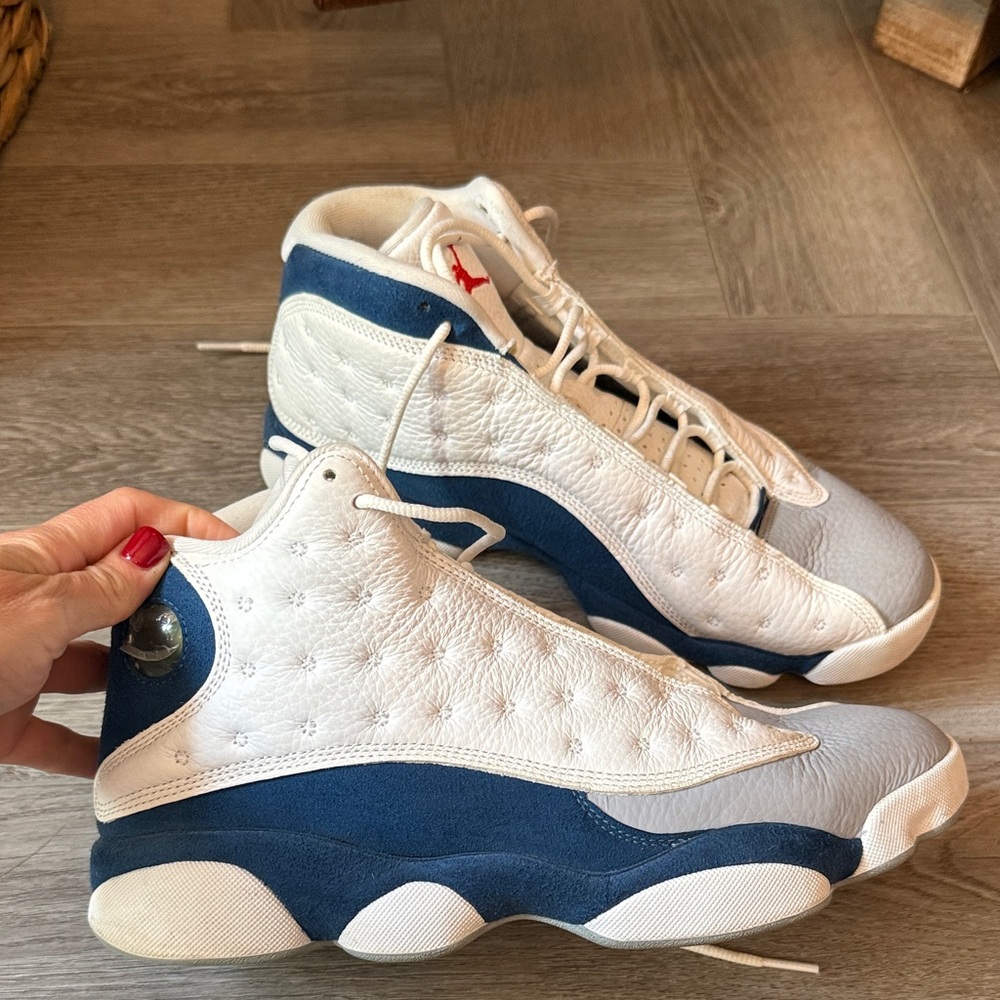 Jordan Sneakers White and Blue